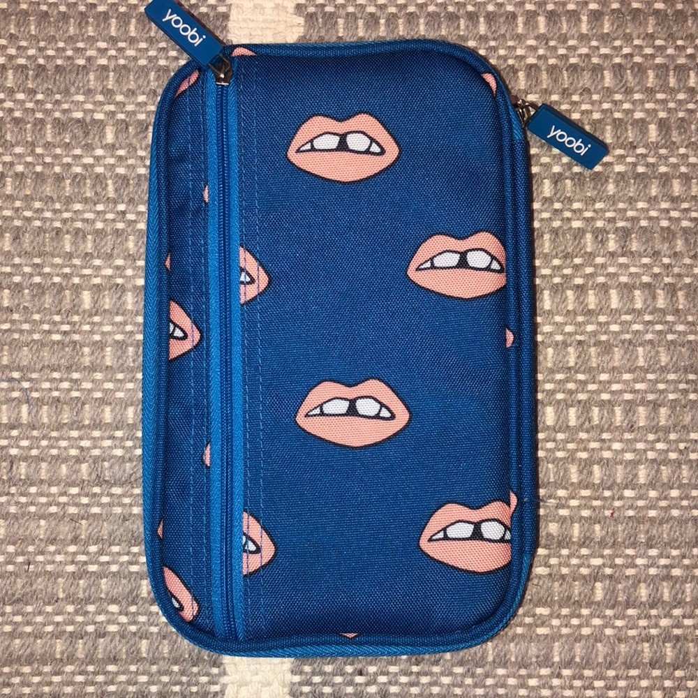 Yoobi Case